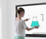 L'écran tactile géant à l'école