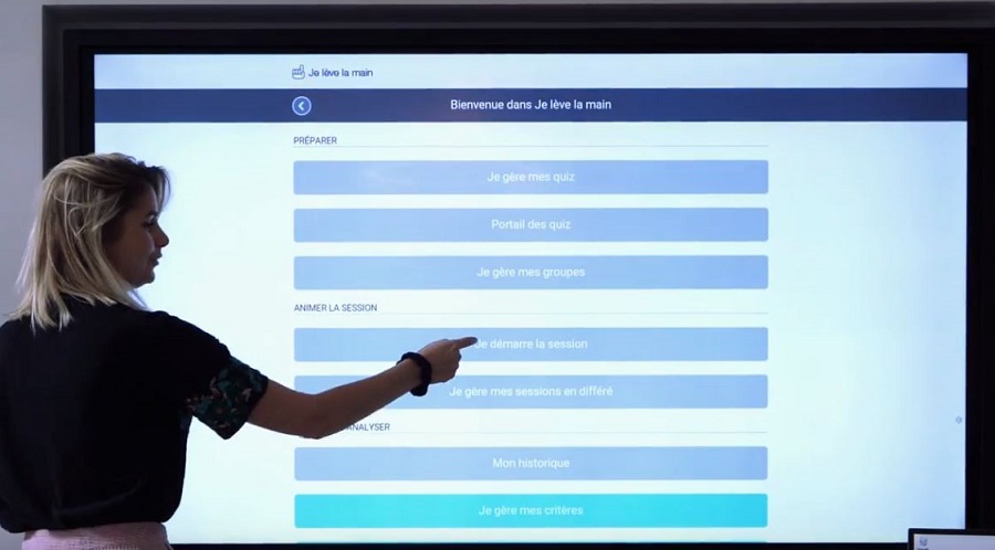 Logiciel d’évaluation et de sondage “Je Lève la Main” : faire un quiz sur écran interactif