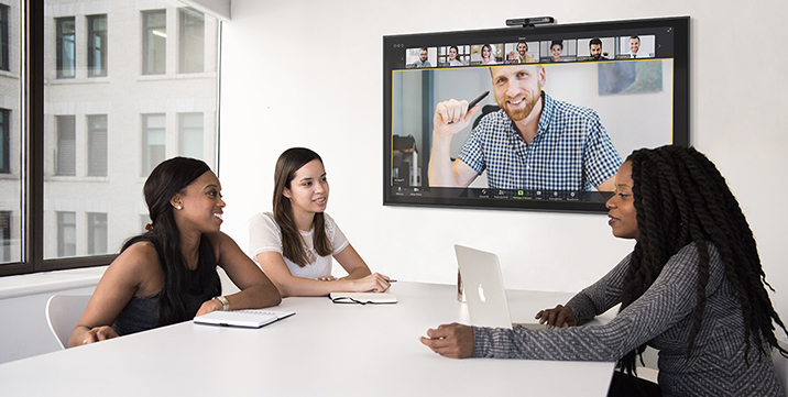 4K UHD video conferencing camera ideal for interactive display