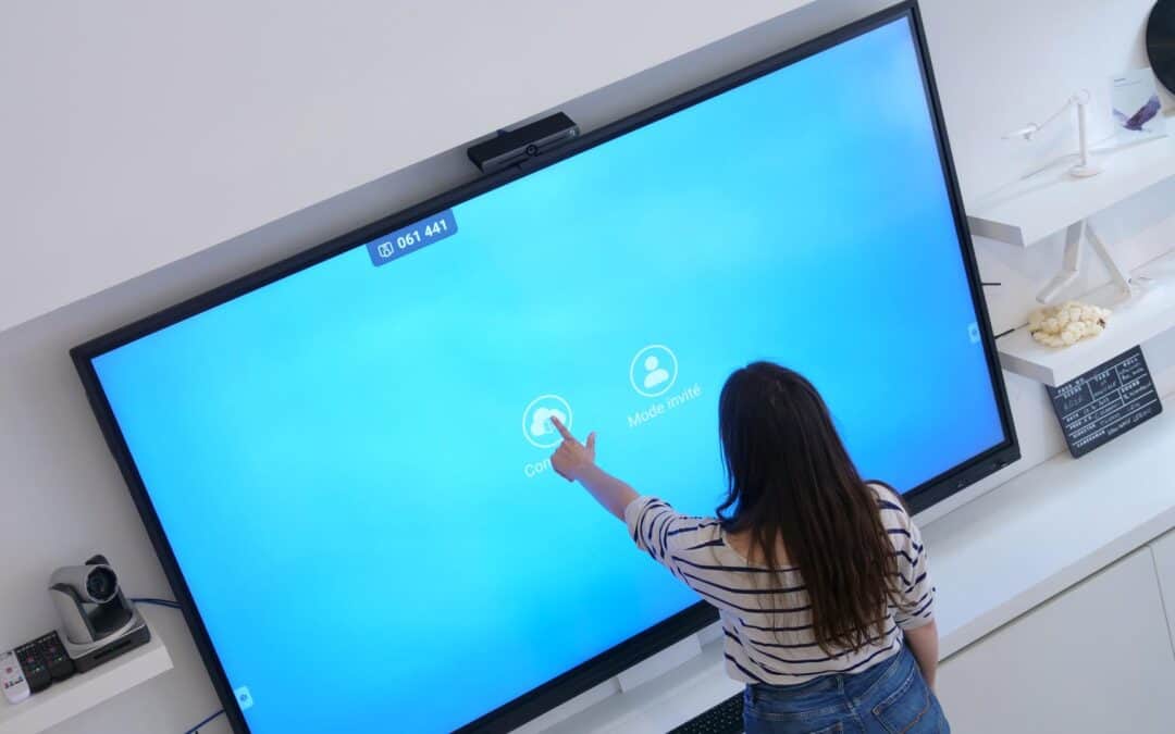 Interactive whiteboard systems – from 55” to 105” screens