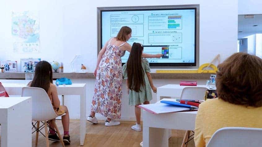 interactive screen for college to learn mathematics and science