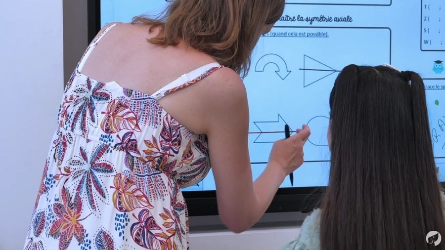 Speechi digital interactive whiteboard, a day-to-day work tool for nursery school teachers