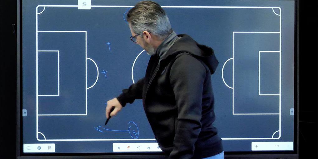 The Speechi interactive touchscreen, the ideal tool for annotating match videos