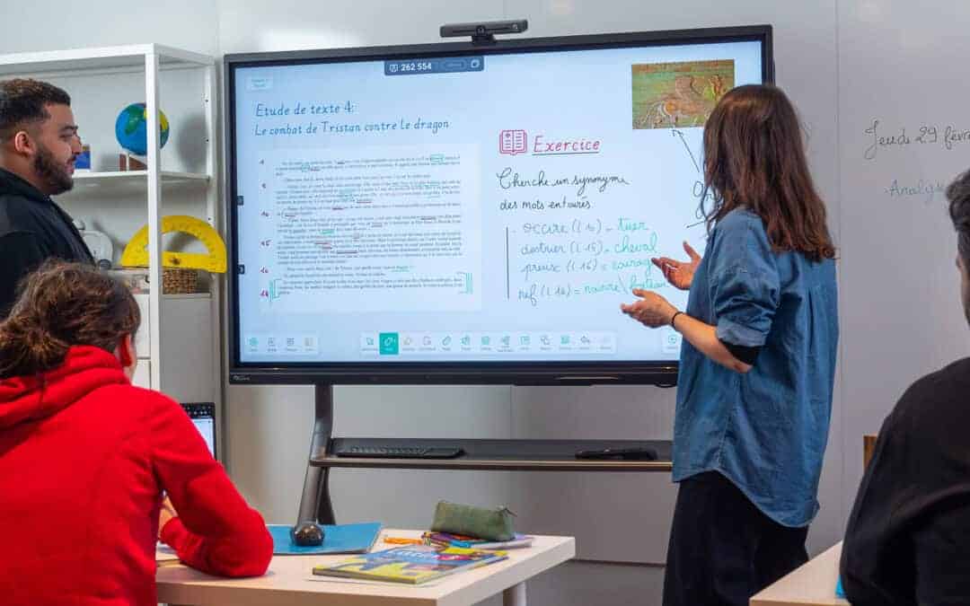 Écran interactif SpeechiTouch SuperGlass+ S 65&Prime; et 75&Prime;