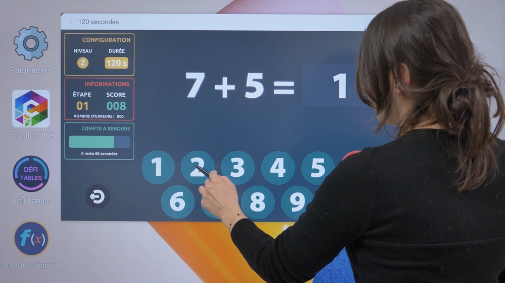 Enseigner les maths avec les applis éducatives du store de Speechi Connect