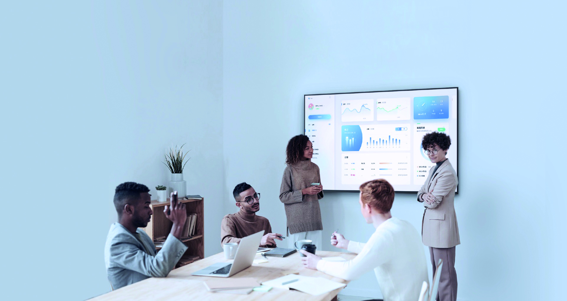 Les écrans Speechi pour intégrer une interface digitale en entreprise