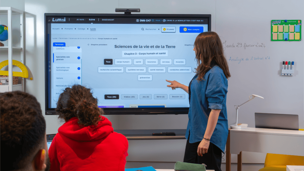 utilisation des écrans interactifs comme interface tactile au collège et lycée
