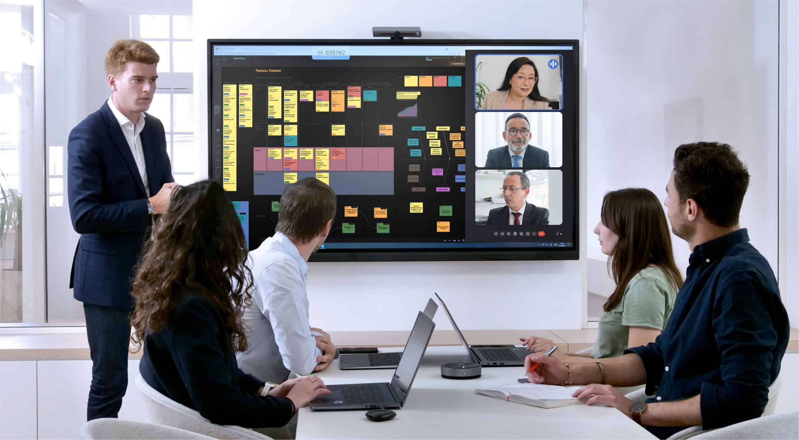 speechi-ecran-interactif-tactile-shop- Avantages des outils collaboratifs en entreprise