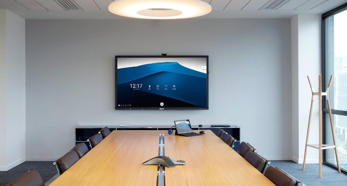 Worauf sollten sie beim kauf eines interaktiven displays achten