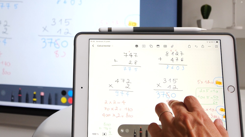 Tout ce que vous faites sur votre iPad est retranscrit sur l'écran interactif
